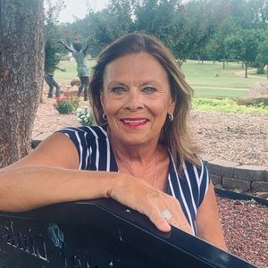 Meet your Posher, Nancy